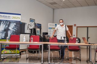 Diseño y Foto con Atalayas Ciudad Empresarial 2025 Alicante