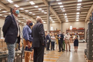 Diseño y Foto con Atalayas Ciudad Empresarial 2025 Alicante